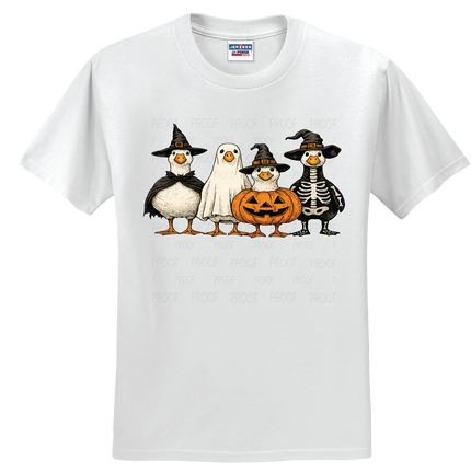 Spooky Goose | T-Shirt