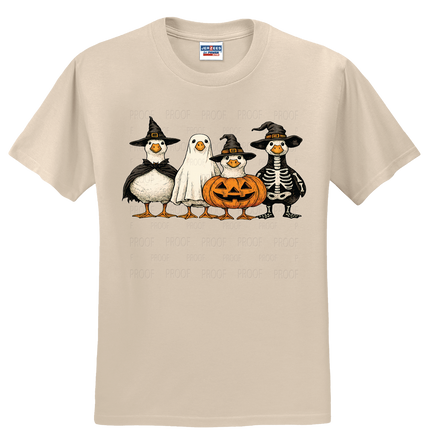 Spooky Goose | T-Shirt